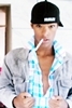 so mais um cara ali da eskina '--'