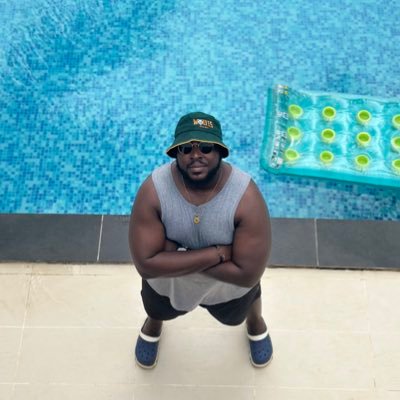 AllMight225's profile picture. Il m'a dit je t’ai choisi ,depuis le sein de ta mère pour faire de toi mon griot, pour faire de toi mon messager.