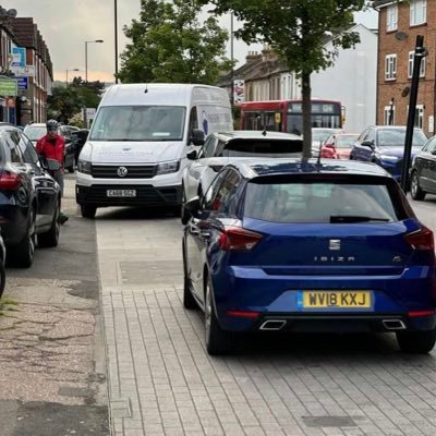 Campaign group calling for safety improvements to end speeding, pavement parking and rat-running on Sandhurst and Sangley Roads and surrounding streets