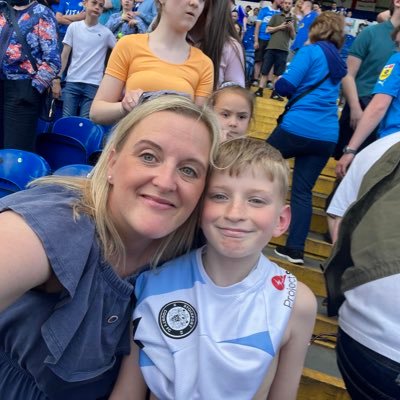 Obsessed with Stockport County, Blossoms and Boris the Pug. Max Roy is my world. Family is everything 💙⚽️
