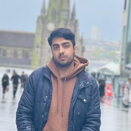 imsajeelaalam's profile picture. Software Engineer @sourcecodebuild