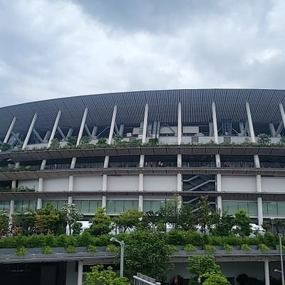 レバナスとQYLDがメイン💹日々の上げ下げには動じません🤣『今日の高値は明日の安値』😃