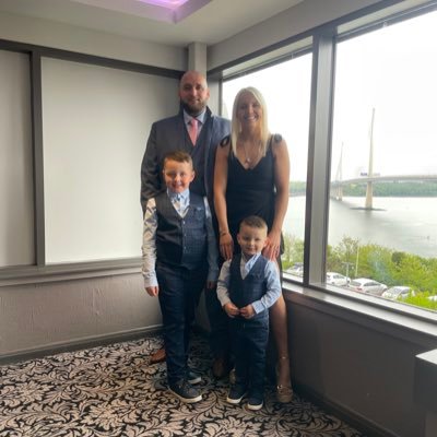 LeeStirrat's profile picture. offshore service engineer, rangers daft, family man