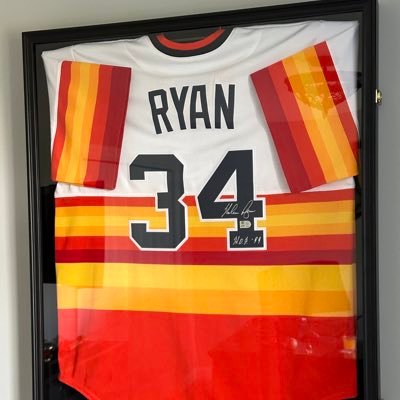 lytlenin's profile picture. Astros fan since the days of Nolan Ryan