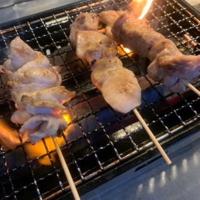 料理とお酒には惹かれる★フォロバ200％★相互フォロー推進委員長★リプやRTしてくれた方を必ずフォロバ★可能であればいつでも脱サラ🍥迷ったら高い確率で絶望の道を選ぶクセがある