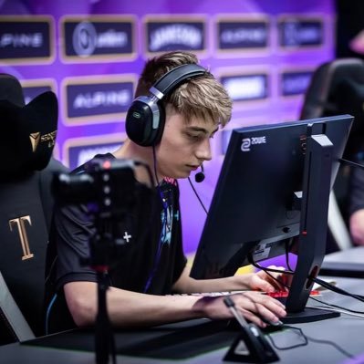 📩kRaSnaL@prodigy-agency.gg Professional CS2 player for @monte_esports https://t.co/3OnBcC2Ya3… https://t.co/2ZMTh1c0AV