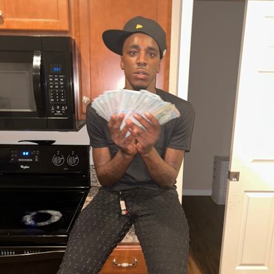 G7dDott's profile picture. Street Shark Mafia 🦈 #LLK5️⃣💚