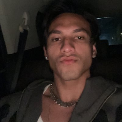 chulo papi Profile