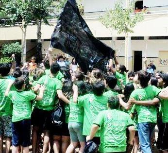 Equipe verde da IX Gincana Cultural Solidária do Noroeste. Seguimos de volta, e indicamos é só avisar.