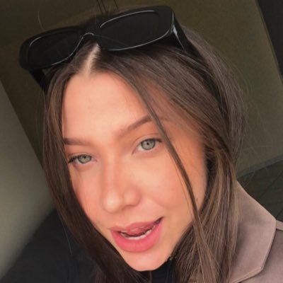 triztavares's profile picture. canalhas