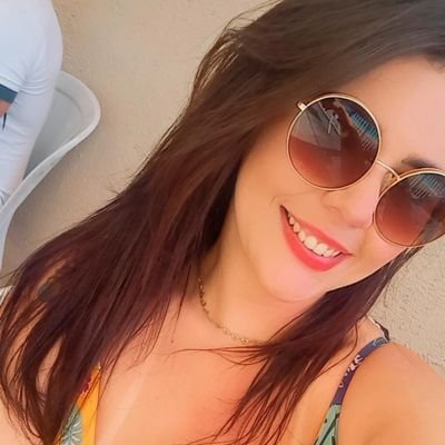 “Multitarefa: consigo procrastinar várias coisas ao mesmo tempo.”