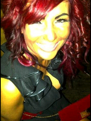Mobile Hairdresser with expetise in Hair Extensions & Weddings