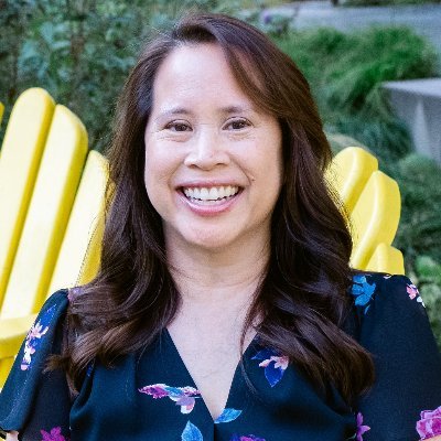 Editor: Real Mom of SFV | Passionate about food 🌮, fitness💪 & pop culture 📺 | https://t.co/9oR9Bgh2Fv | Blogging since 2013