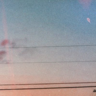 technicskye's profile picture. ➪average person who isn’t active much, music addict♫, pfp taken by me, banner idk lol