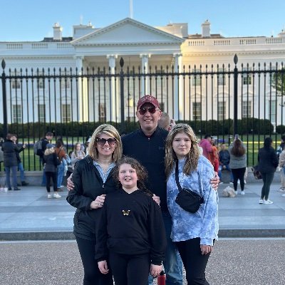 Cosmosis44's profile picture. Manager of IT User Support Naperville 203
Did you try Rebooting?
Hardest working IT Team in the World! 
The A-Team!