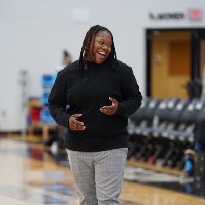 HBCU Alum| Assistant Coach | 2021 WBCA Assistant Coach of the Year #JUCOPRODUCT | 1 9 1 3 🔺
