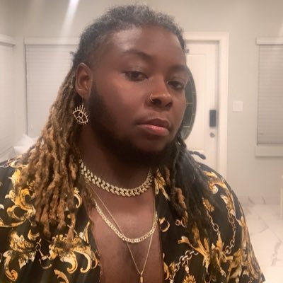 Trans pride🏳️‍🌈 Pansexual / Supporter of black clothing lines, businesses, and etc ✊🏾/ SC: Chubbyboi6 / IG: dopeastroy/Youtube: SirMa’am Troy