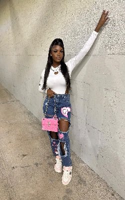 longlivemeshe💕|| 11-11 🕊|| ig : keepingupwithmarsha_