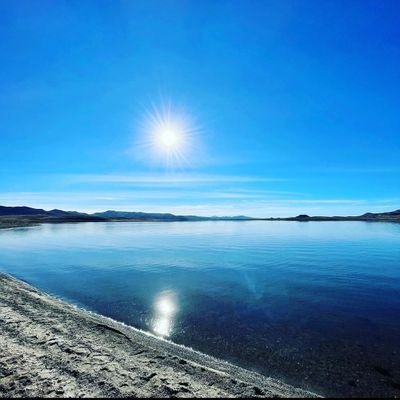 Indigenous Canadian , living and loving the lake life.