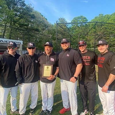 Patchogue Medford HS assistant coach /Former Assistant at @limestone_bsb Former Player at @lamar_baseball @hvccbaseball @limestonesaints