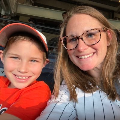 Community professional, founder of @TheBracketsClub & #workingmom to 8 y/o son and 12 y/o daughter. @yankees fanatic and book nerd. Here for the Yankee games!