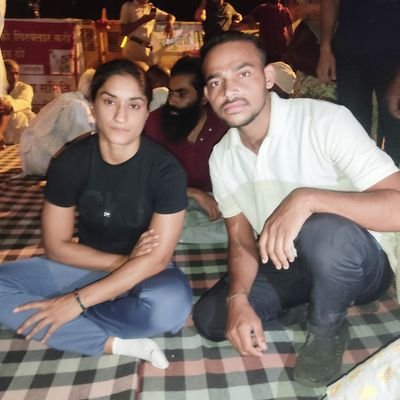 Shivayindia's profile picture. shivay