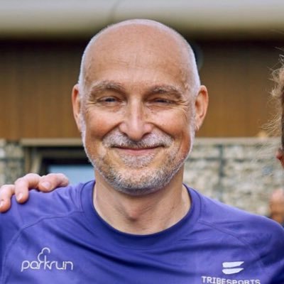 London (Brentford) tho Oxfordshire at 💛. A ball bearing in the parkrun staff team wheel. Volunteer at IWM & City Harvest. Twit on OUFC, parkrun, Ale blah blah