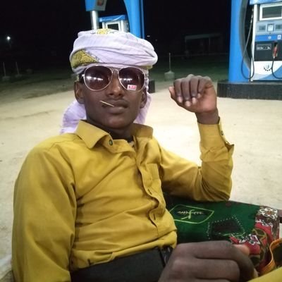 DezellLes27484's profile picture. 