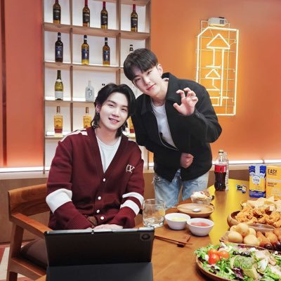 DdaengHoranghae's profile picture. Worldwide ARMY 🐋⟭⟬ 💜 ⟬⟭ Carat 💎 You’re already more than enough to be loved. Fan account. ‘87 liner