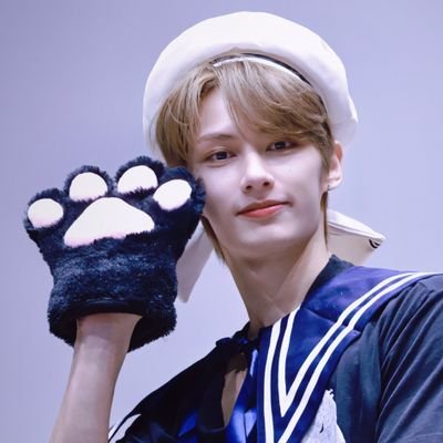 loves JUNHUI and SVT feline line proudly HUIHUI but a certified CARAT 💎 diamond life 💎 Fan Account 💎