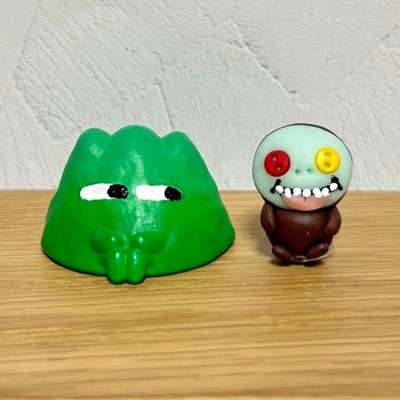 米津玄師🌾とyama⛰️が好き。最近は子供と一緒にからぴちも🌈🍑 （🐸さん推し）ゲーム・ぬい活・推し活、いろいろやってるオタク主婦。もの作りが好きだけどマメではない🧵最新の作品は固定に📍