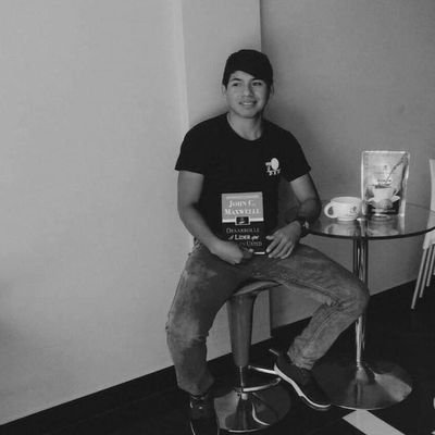 Emprendedor | Youtuber | bloguero.
Amante de la vida.🌎