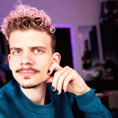 @praisetheSuuN