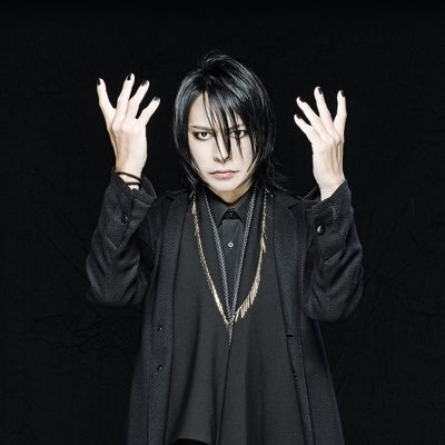 高校生の時に行ったBUCK-TICK の衝撃的Liveから虜になってうん十年 いまだに魔王の虜です FT LMP会員