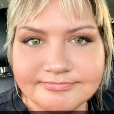 StaceyM15363932's profile picture. 