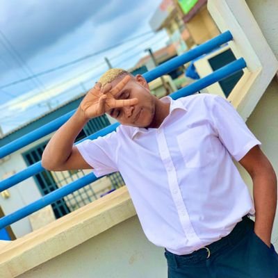 khalifa_khal89's profile picture. playful happy boi 😊🔱🔱
IG: @joekhalifa_official  FB: joe khalifa TikTok: