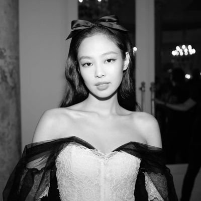 KhinMya62605978's profile picture. ☁️