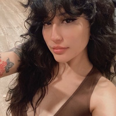 Cuteassash1's profile picture. not sure what I’m here to post, enjoy my words.