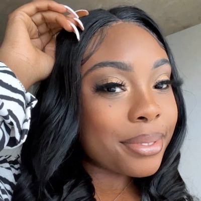 Sophisticated & Blessed| WomanaGod| 📍Chicago,IL| Dillard University Alumna |NACWC 💜 | Exodus 9:16| Dominican University | Author | EntrepreneuHER‼️