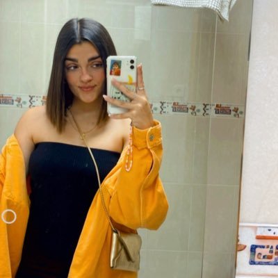 zuleeezb Profile Picture