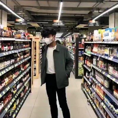 fauzanprank's profile picture. Forget love, I’d rather fall in chocolate!