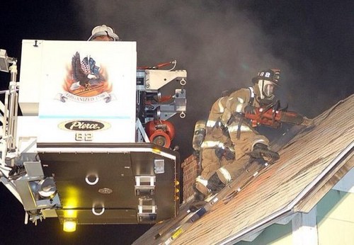 lchorman82's profile picture. #teamfireman #LFD82