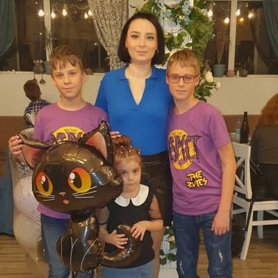 My name is Dasha, we are a family with 3 children from Ukraine.backup page. my paypal dawkatsapko@gmail.com