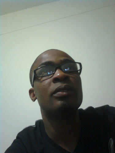 SammyMomba's profile picture. straight