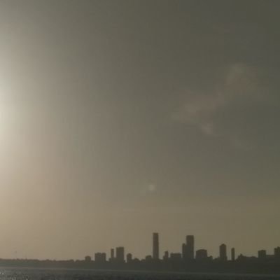 _quantumtheory_'s profile picture. obsessive female with abandonment issues.