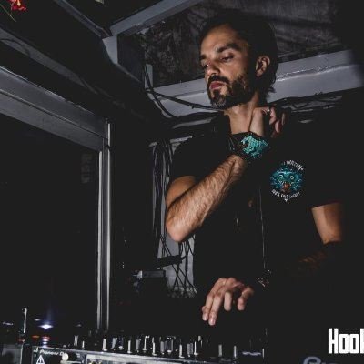 AmyEdai81021905's profile picture. You can take the erate out of degenerate but cant take the degen out a degenerate. -OmaSWL 1999 🤝@wumbolabs wumbologist