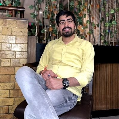 ayushsomu99's profile picture. Student