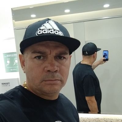 Roberto14220247's profile picture. 