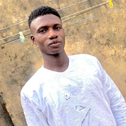 TeeDollarz's profile picture. cool and policy person