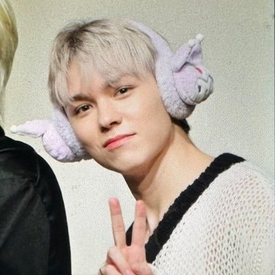 soonsolscart's profile picture. please mention after dm!
